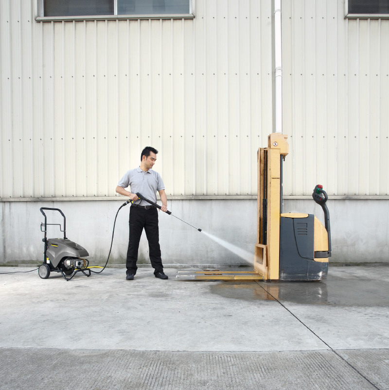 Hidrolavadora eléctrica uso profesional HD 6/15-4