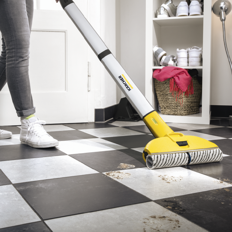 Fregadora limpiadora de pisos EWM 2