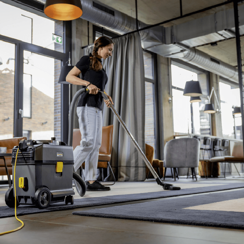 Aspiradora industrial super silenciosa T 15/1 de Karcher