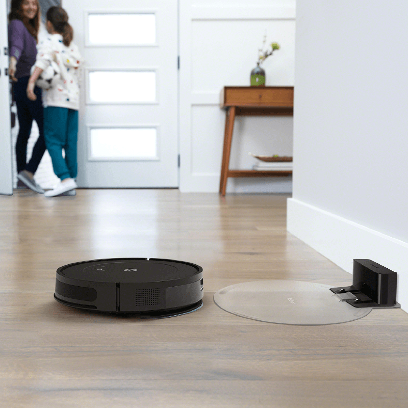 Robot Roomba Combo Essential Aspirador y Trapeador 2 en 1