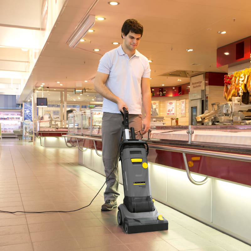 Fregadora lavadora de pisos BR 30/4