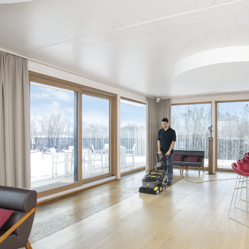 Fregadora lavadora de pisos BR 40/10